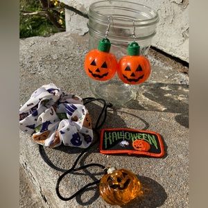 Halloween Accessories Light Up Pumpkin Earrings Patch Necklace and Scrunchie